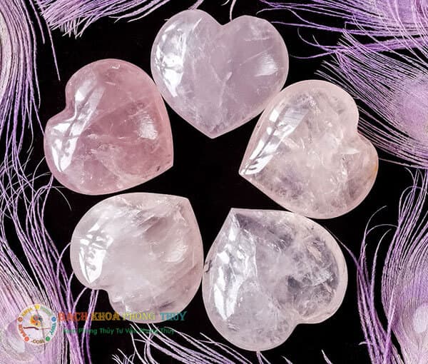 Đá phong thủy Thạch Anh hồng (Rose quartz)